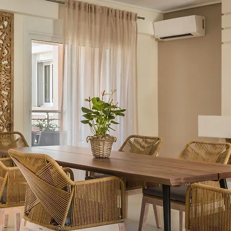 Apartahotel Meliti Waterfront Karavomylos