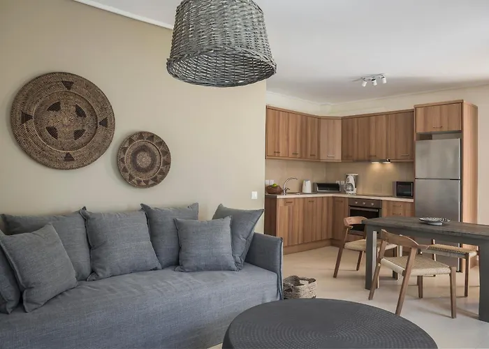 Aparthotel Meliti Waterfront Karavomylos