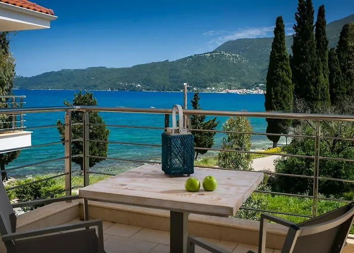 Meliti Waterfront 4* Karavómilosz