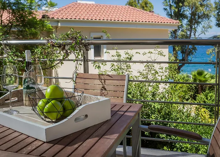 Meliti Waterfront 4* Karavómilosz