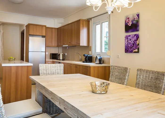 Apartmanhotel Meliti Waterfront Karavómilosz