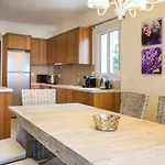 Aparthotel Meliti Waterfront Karavomylos
