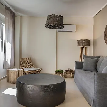 Meliti Waterfront Karavomylos
