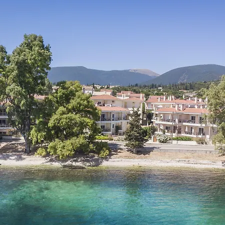 Apartahotel Meliti Waterfront Karavomylos