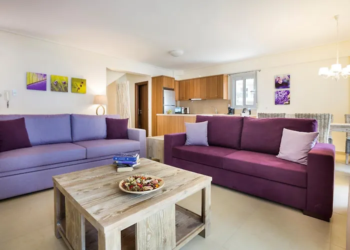 Meliti Waterfront アパートホテル 4*