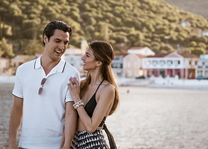 Meliti Waterfront アパートホテル カラヴォミロス